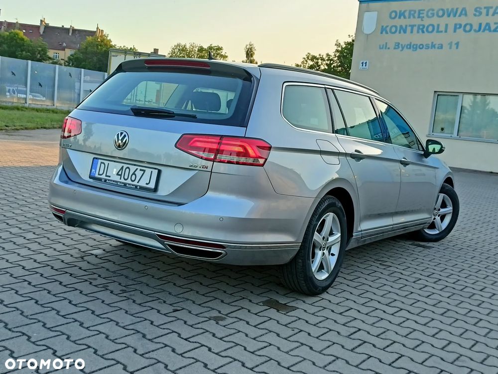 Volkswagen Passat Variant 2.0 TDI BMT Highline - 3