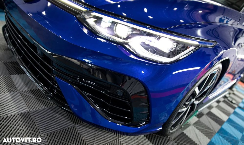 Volkswagen Golf 2.0 TSI DSG 4Motion R - 4