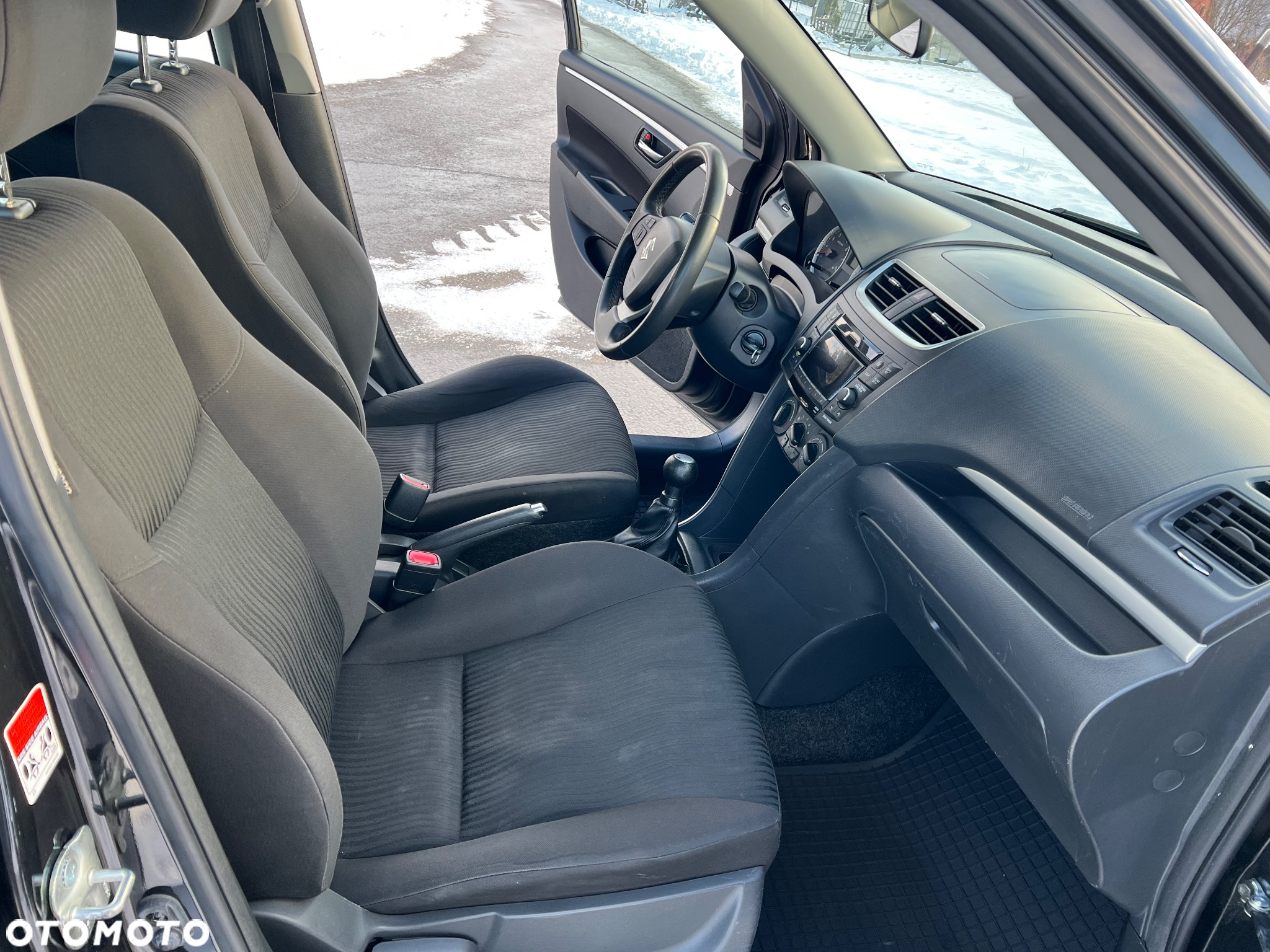 Suzuki Swift - 13