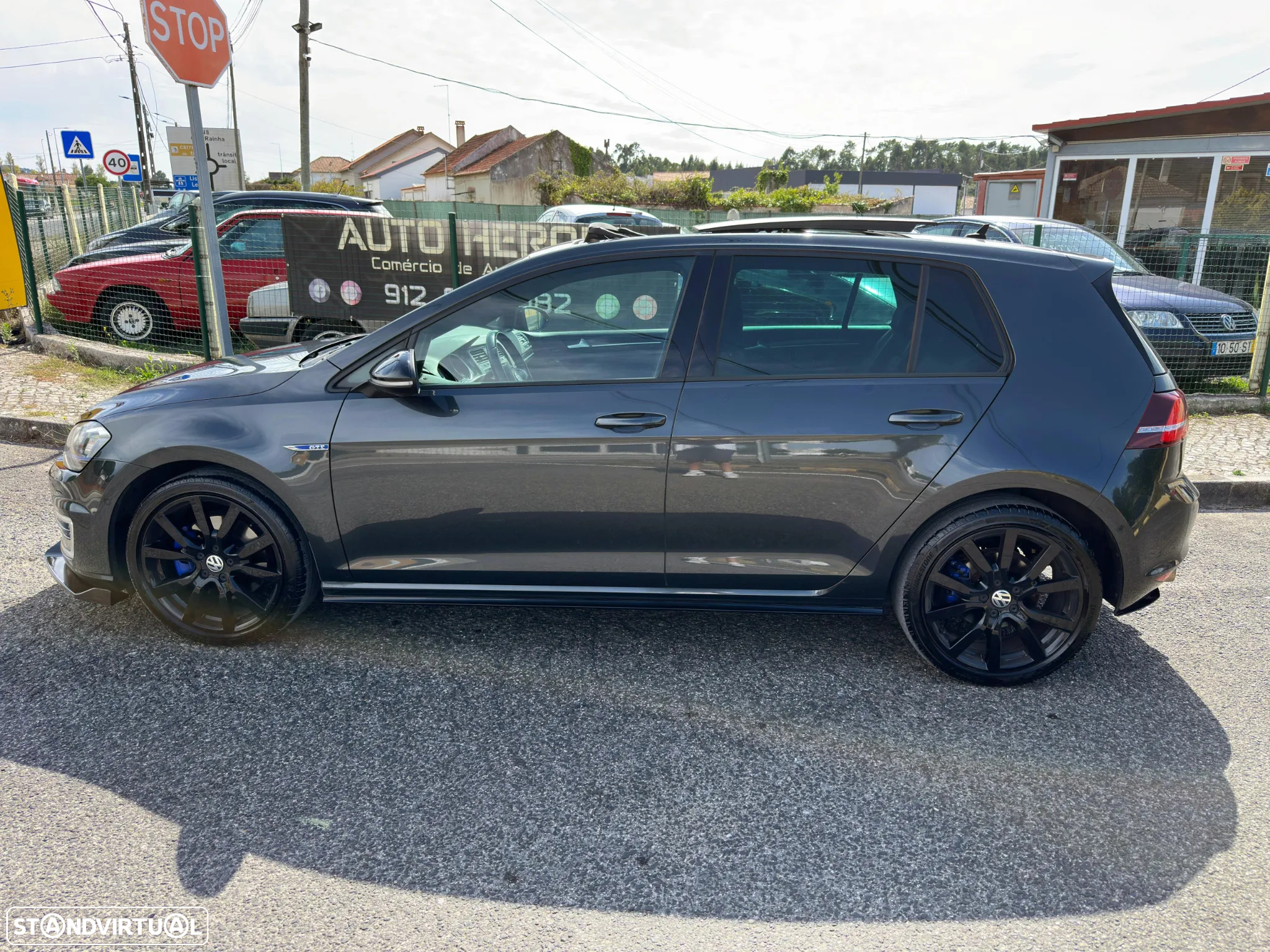 VW Golf 1.4 GTE Plug-In-Hybrid DSG - 2