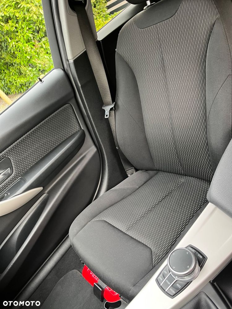 BMW Seria 3 - 25
