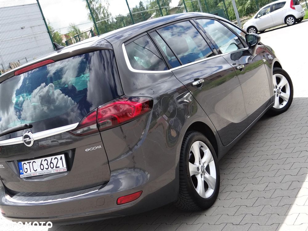 Opel Zafira - 16