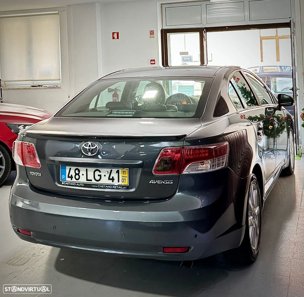 Toyota Avensis SD 2.0 D-4D Exclusive +Pele+GPS - 13