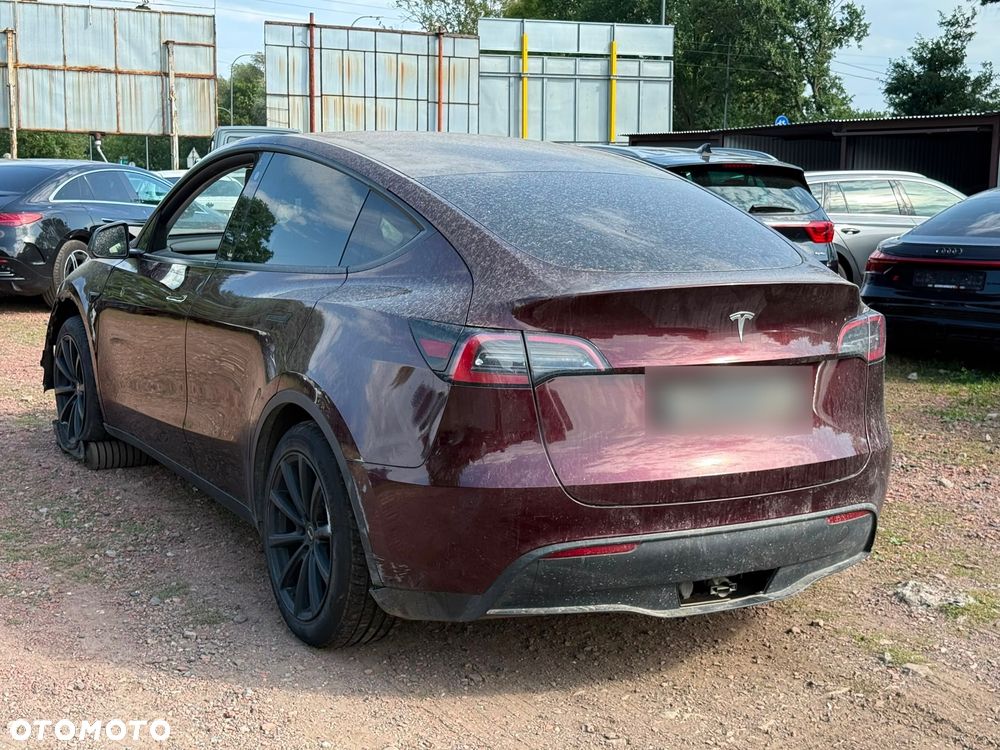 Tesla Model Y Long Range RWD - 8