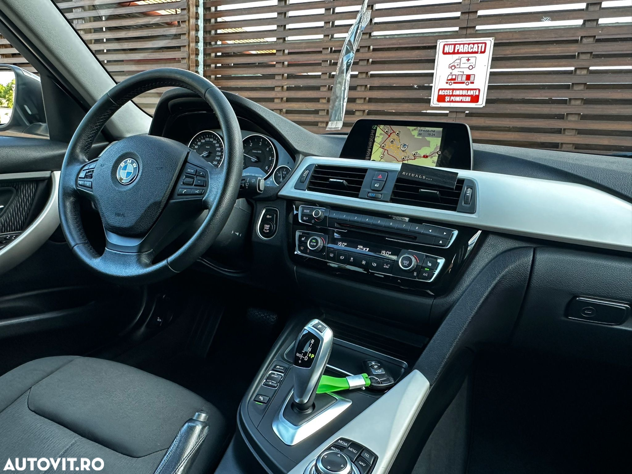 BMW Seria 3 320d Efficient Dynamic Edition Aut. - 25
