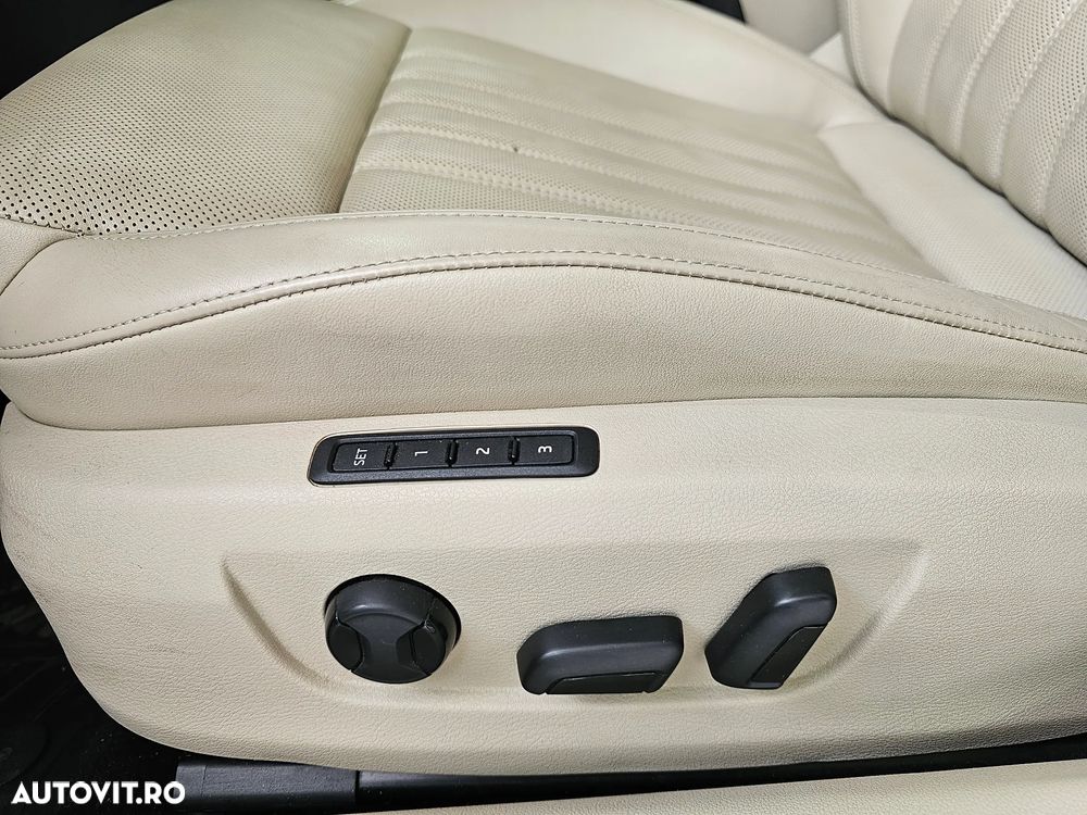 Skoda Superb 2.0 TDI 4X4 DSG Style - 8