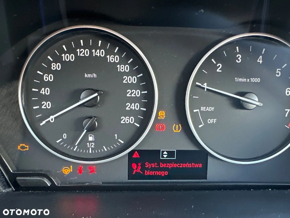 BMW Seria 1 116i - 19