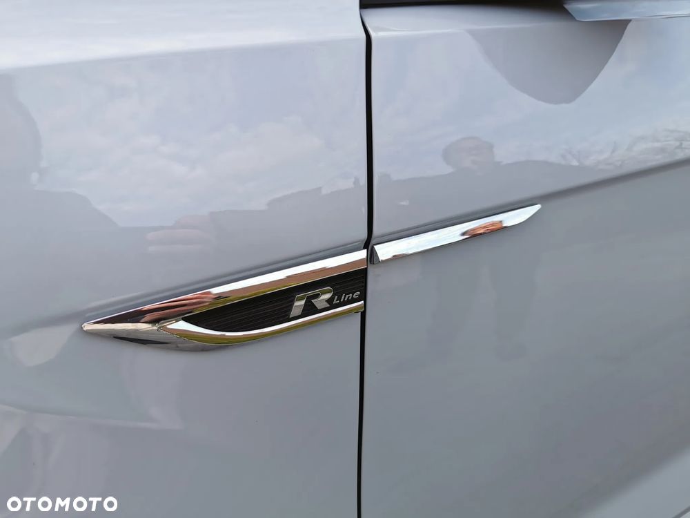 Volkswagen T-Roc 2.0 TDI SCR 4MOTION DSG R-Line - 9