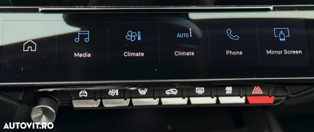 Peugeot 308 1.5L BlueHDI 130 S&S EAT8 Allure - 23