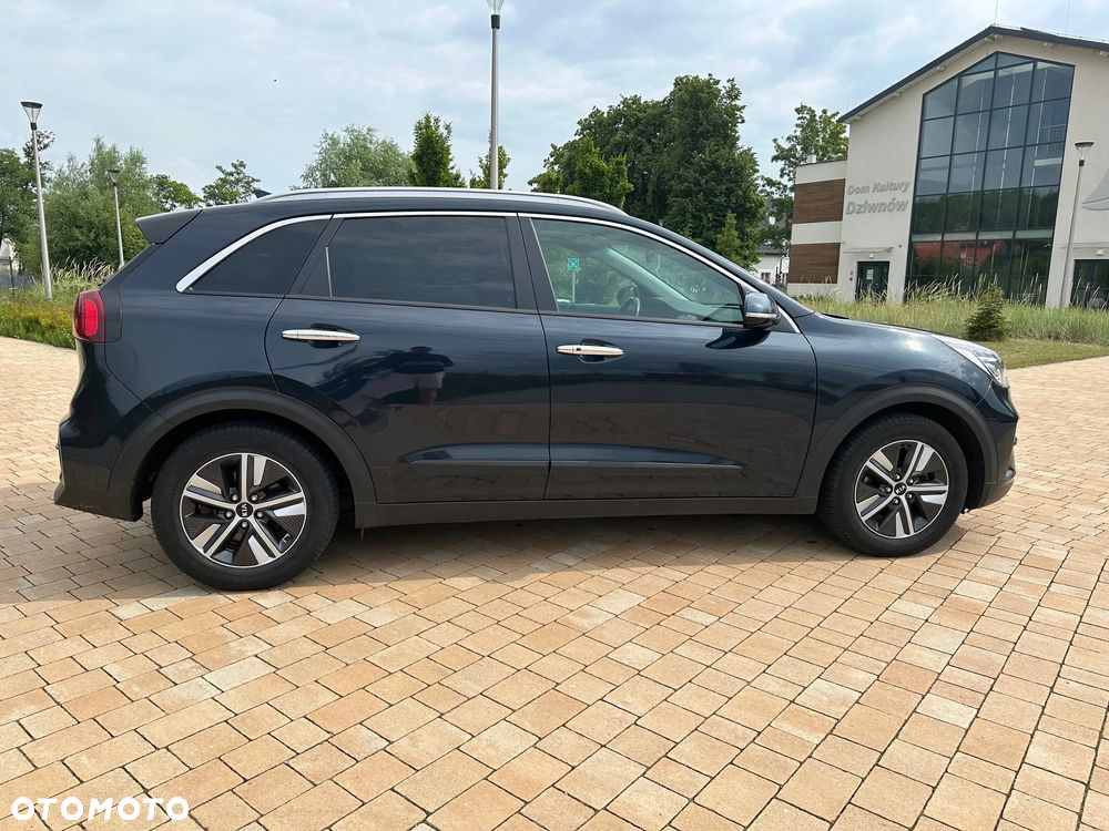 Kia Niro 1.6 GDI Hybrid L Business Line - 4
