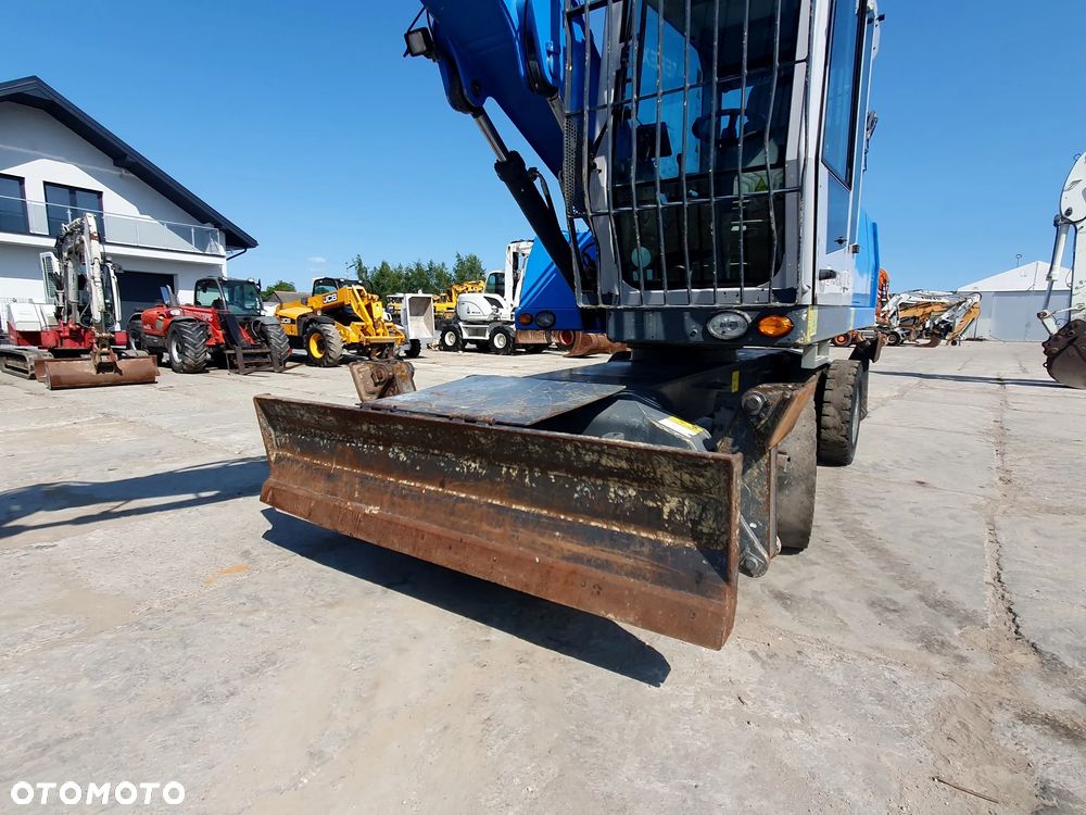 Fuchs MHL320 - 13