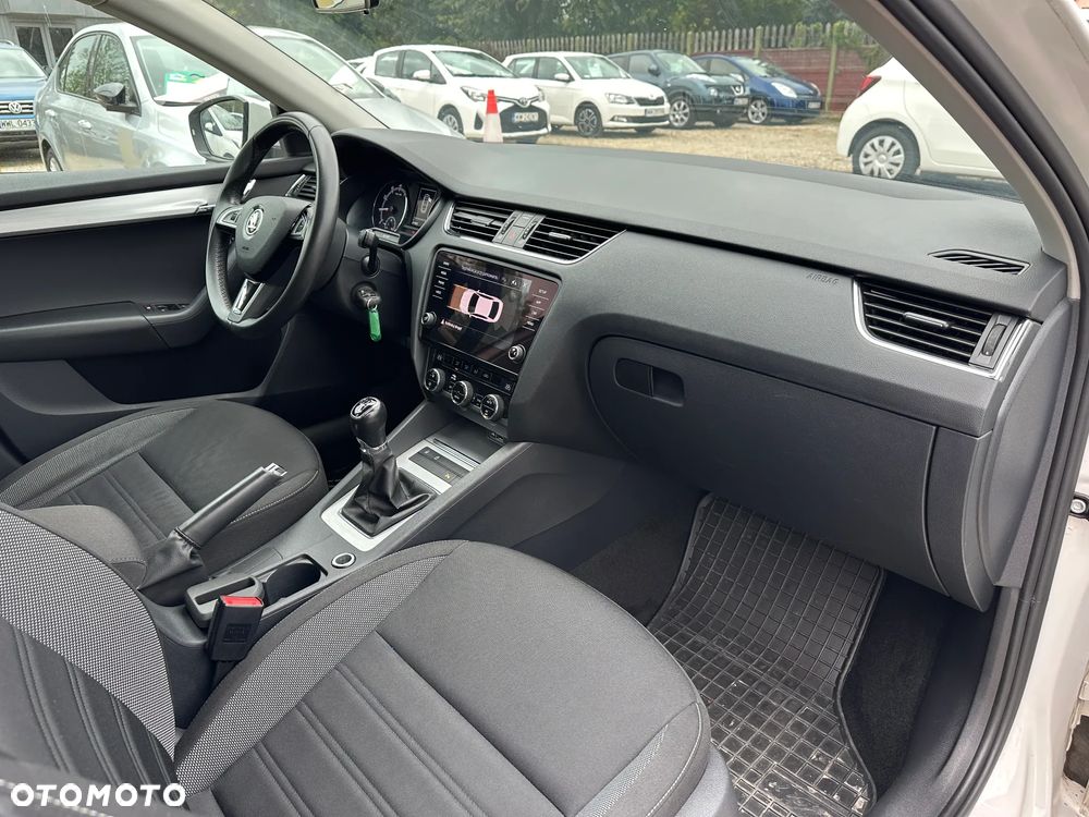 Skoda Octavia - 19