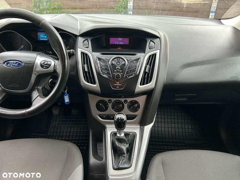 Ford Focus 1.6 TDCi DPF Trend - 32