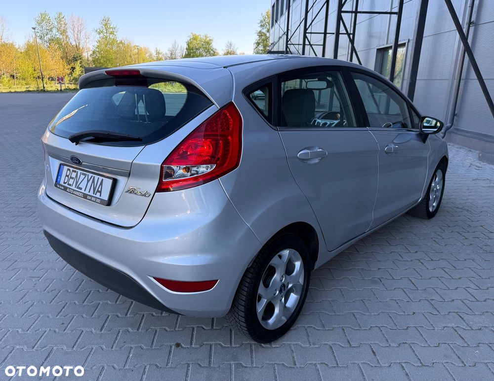 Ford Fiesta 1.25 Titanium - 8
