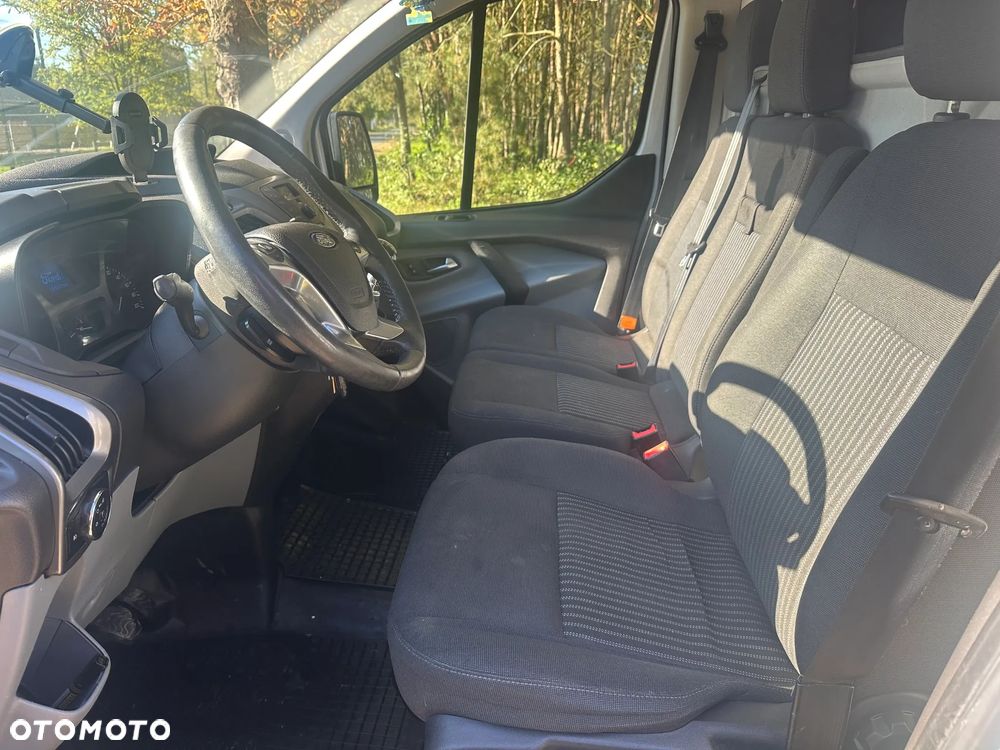 Ford Transit Custom - 16