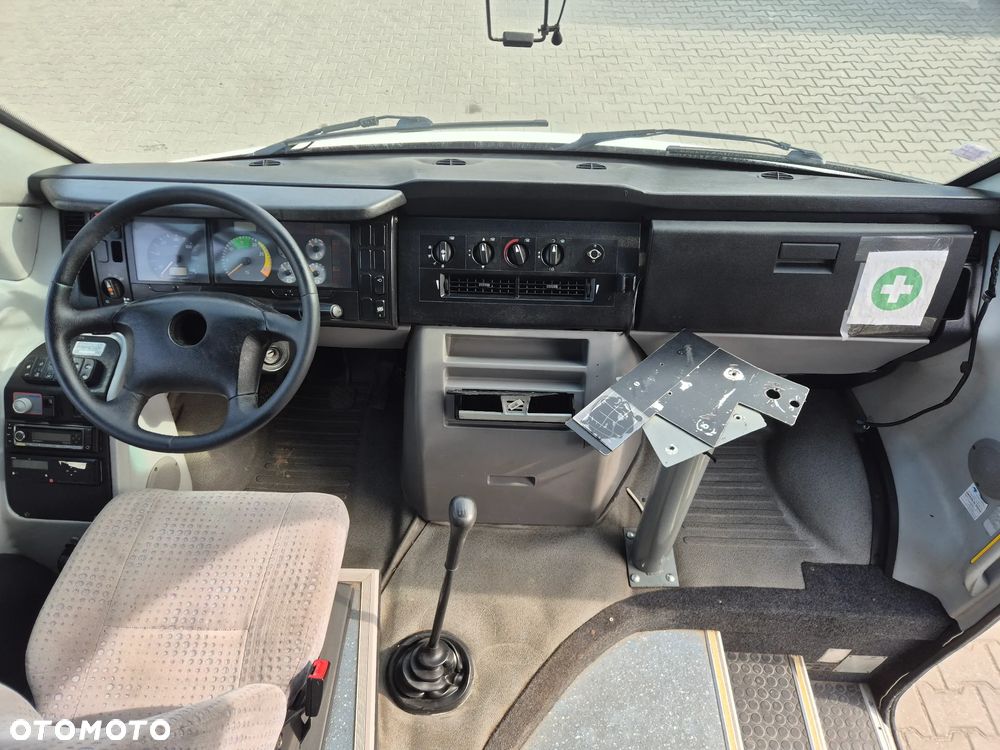 Mercedes-Benz VARIO FERQUI/ SPROWADZONY / MANUAL / KLIMA / E5 - 16
