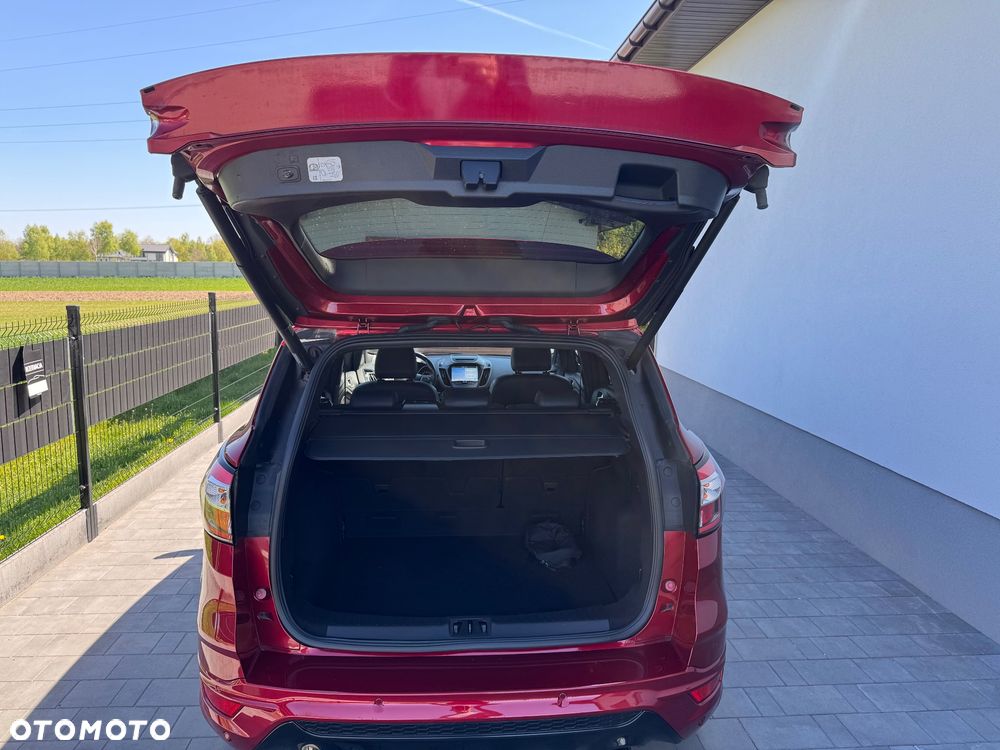 Ford Kuga 1.5 EcoBoost 2x4 ST-Line - 20