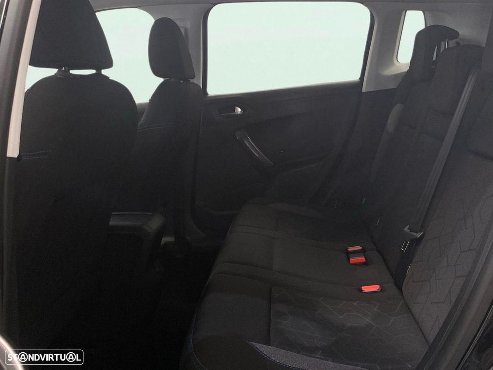 Peugeot 2008 1.2 PureTech Active - 18