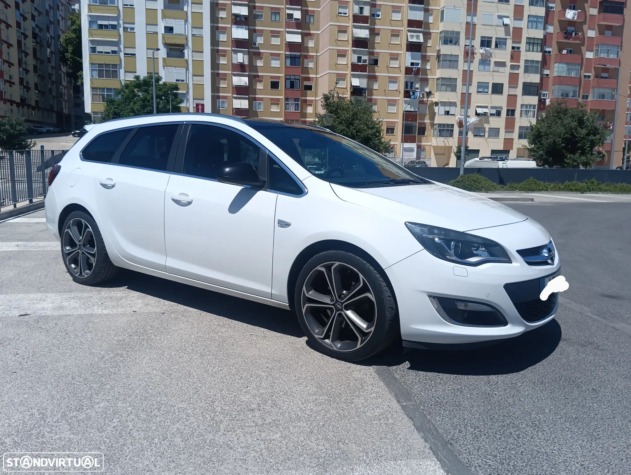 Opel Astra Sports Tourer 2.0 CDTi Cosmo S/S J19 - 1