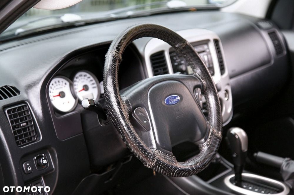 Ford Maverick - 19