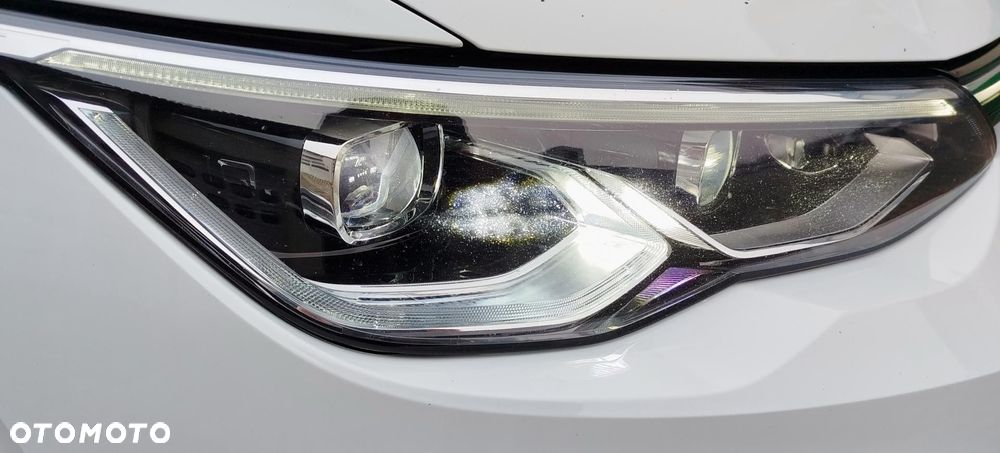 Volkswagen Golf 2.0 TDI SCR DSG Style - 23