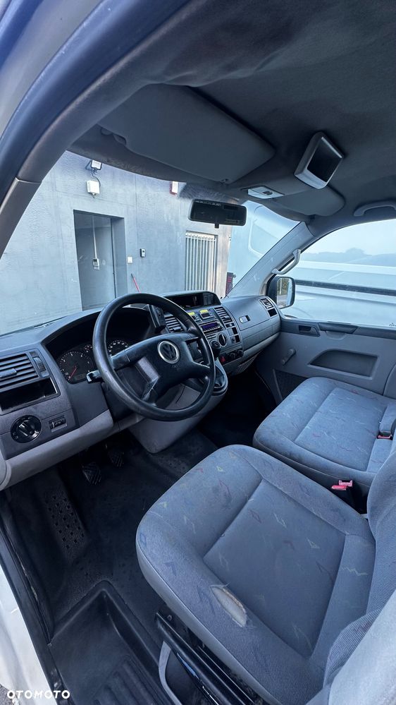 Volkswagen Transporter L1H2 - 15
