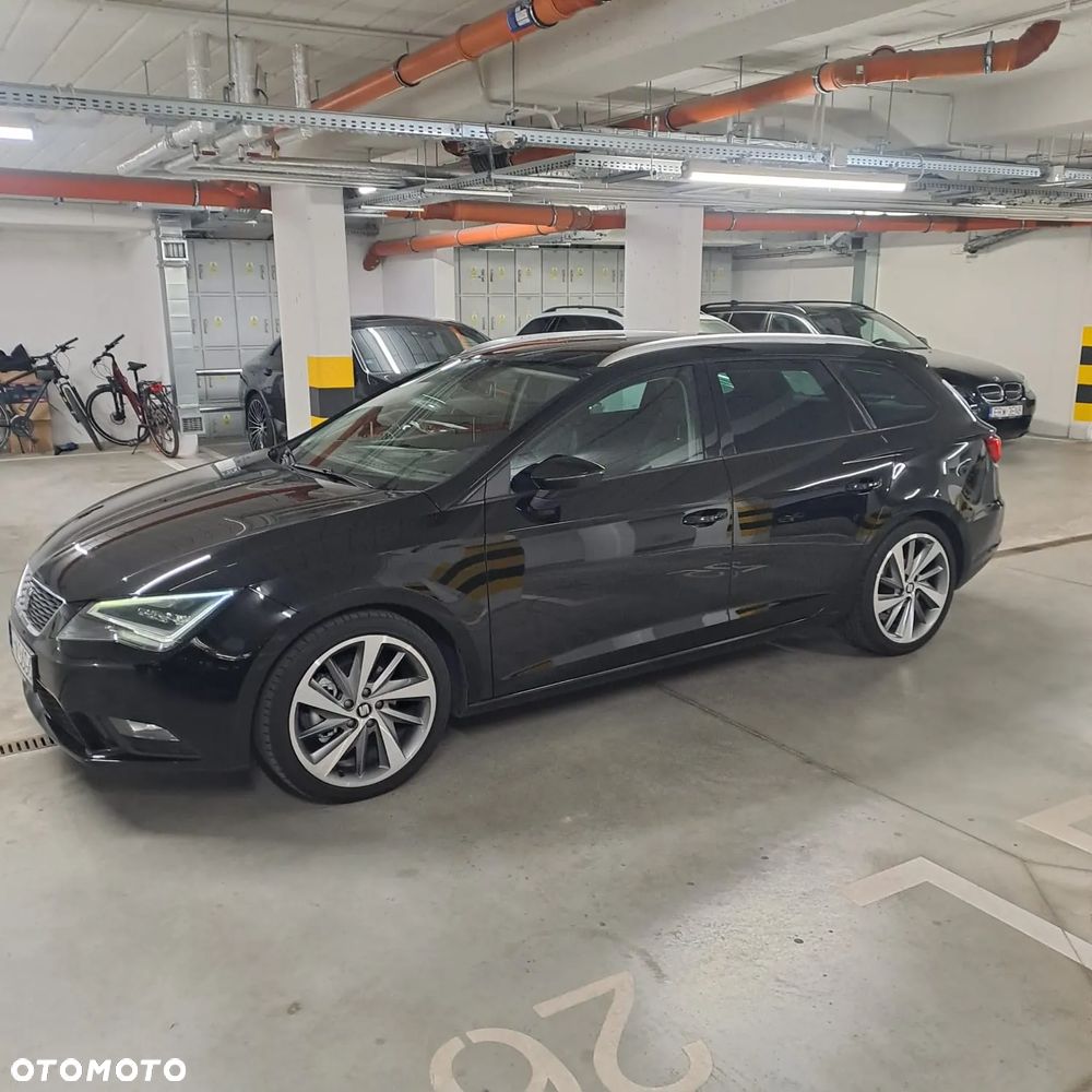 Seat Leon ST 1.6 TDI Ecomotive Style - 1