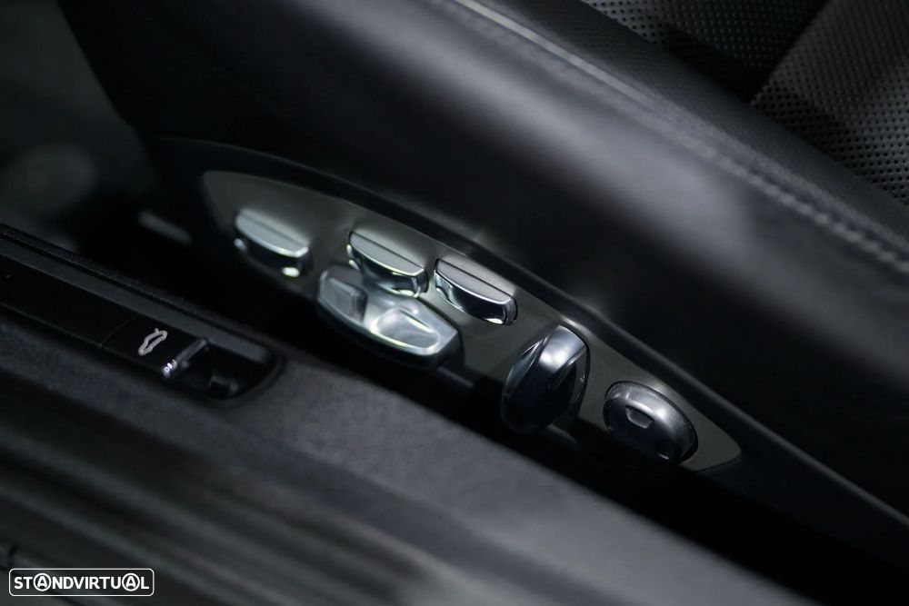 Porsche 911 (991) Targa 4 GTS PDK - 18