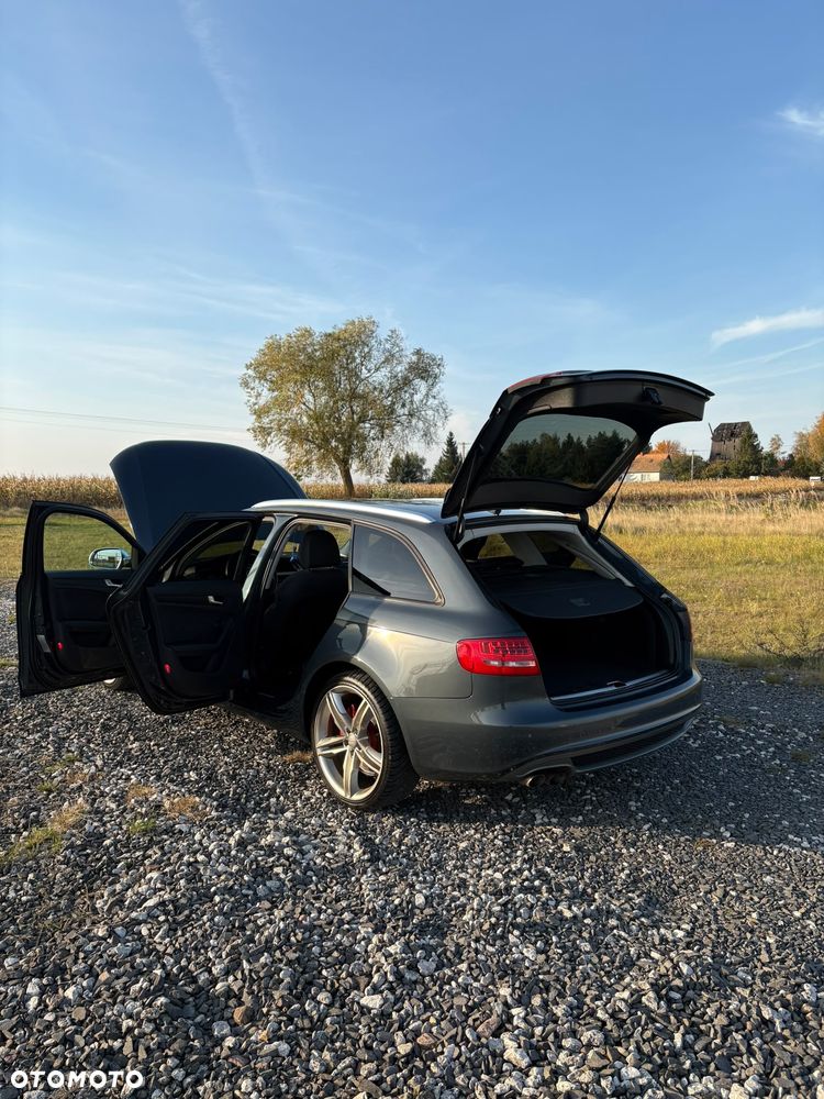 Audi A4 Avant - 16