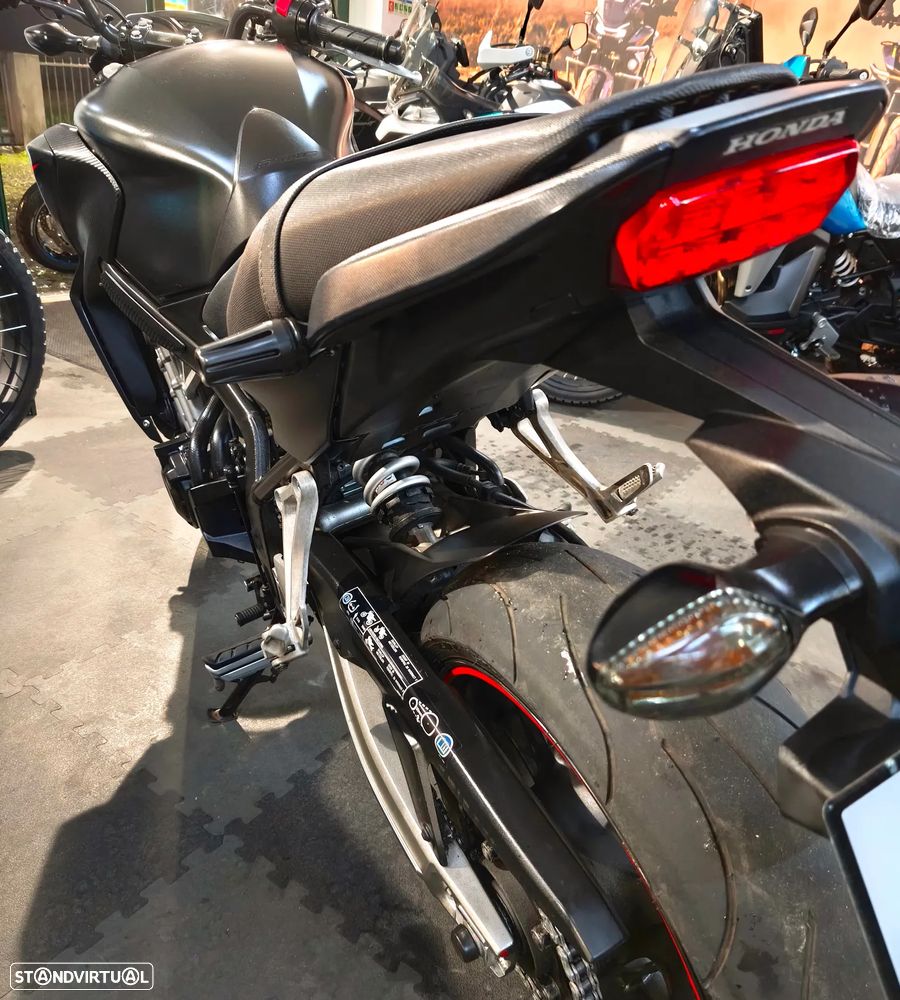 Honda CB 650 F naked - 7