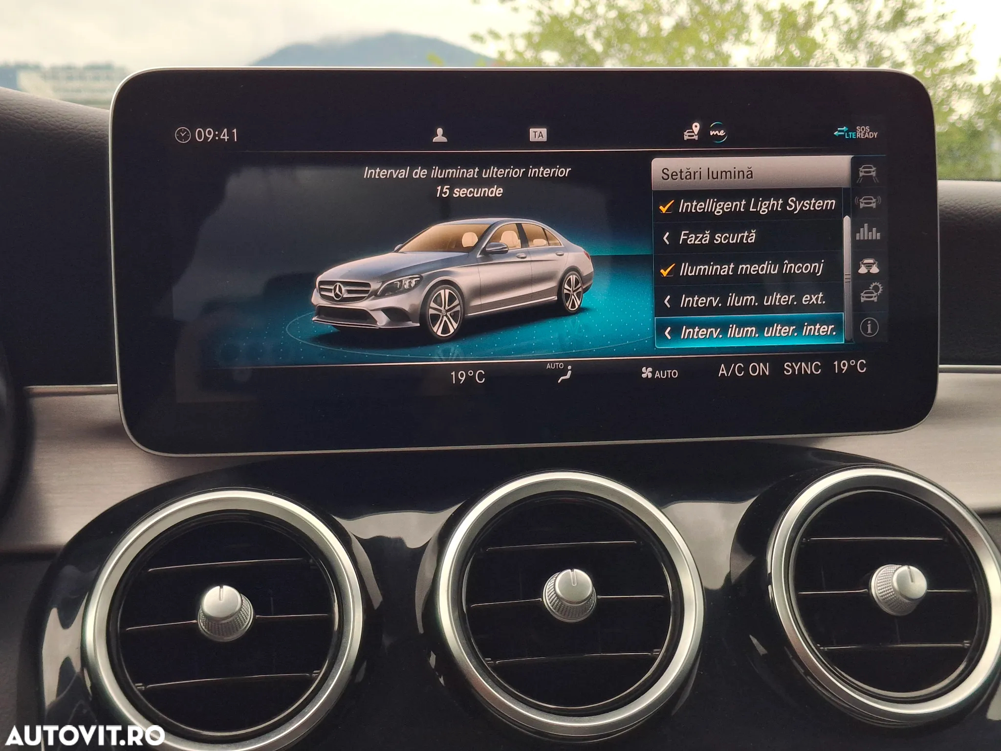 Mercedes-Benz C - 28
