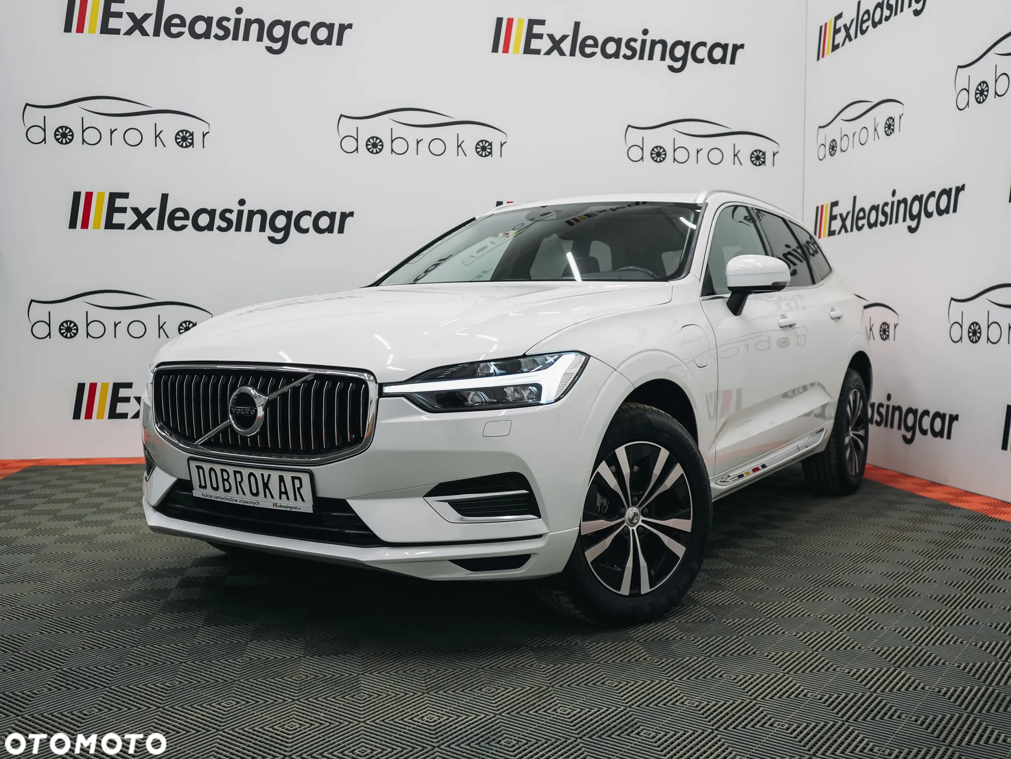 Volvo XC 60 T6 AWD Plug-In Hybrid Inscription - 5