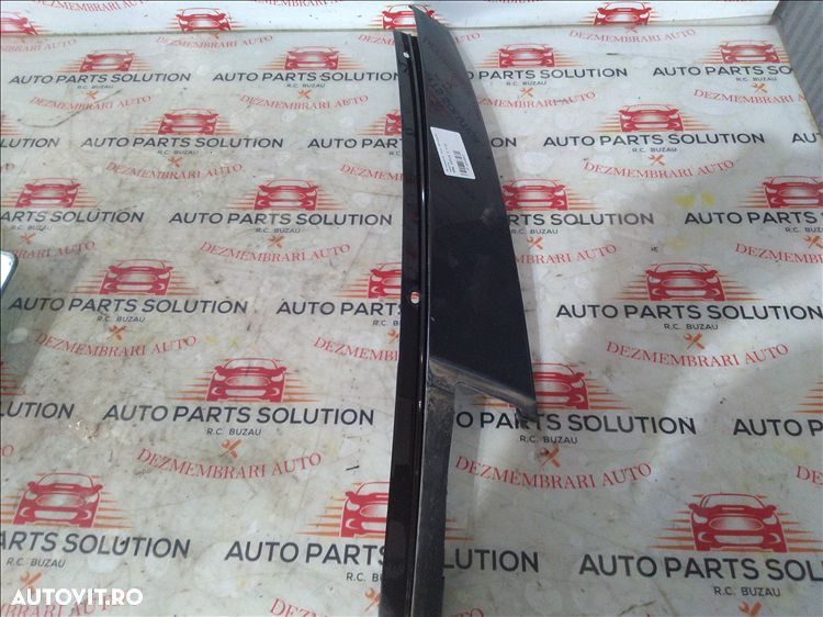 ornament usa dreapta spate bmw seria 5 f10 - 1