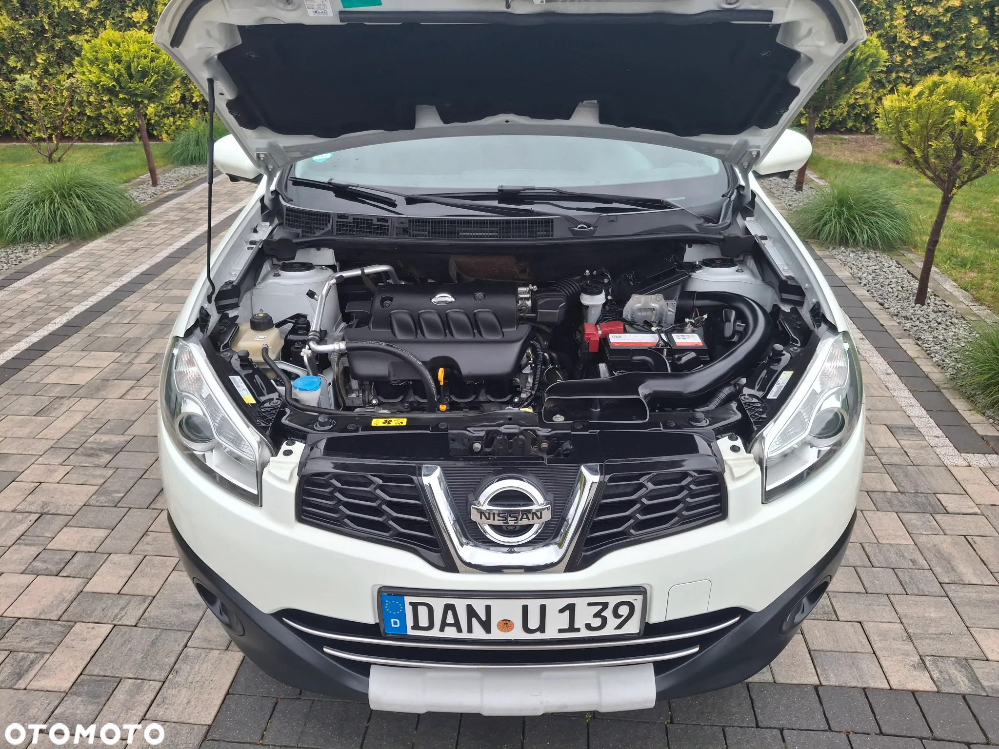 Nissan Qashqai 2.0 360 - 5
