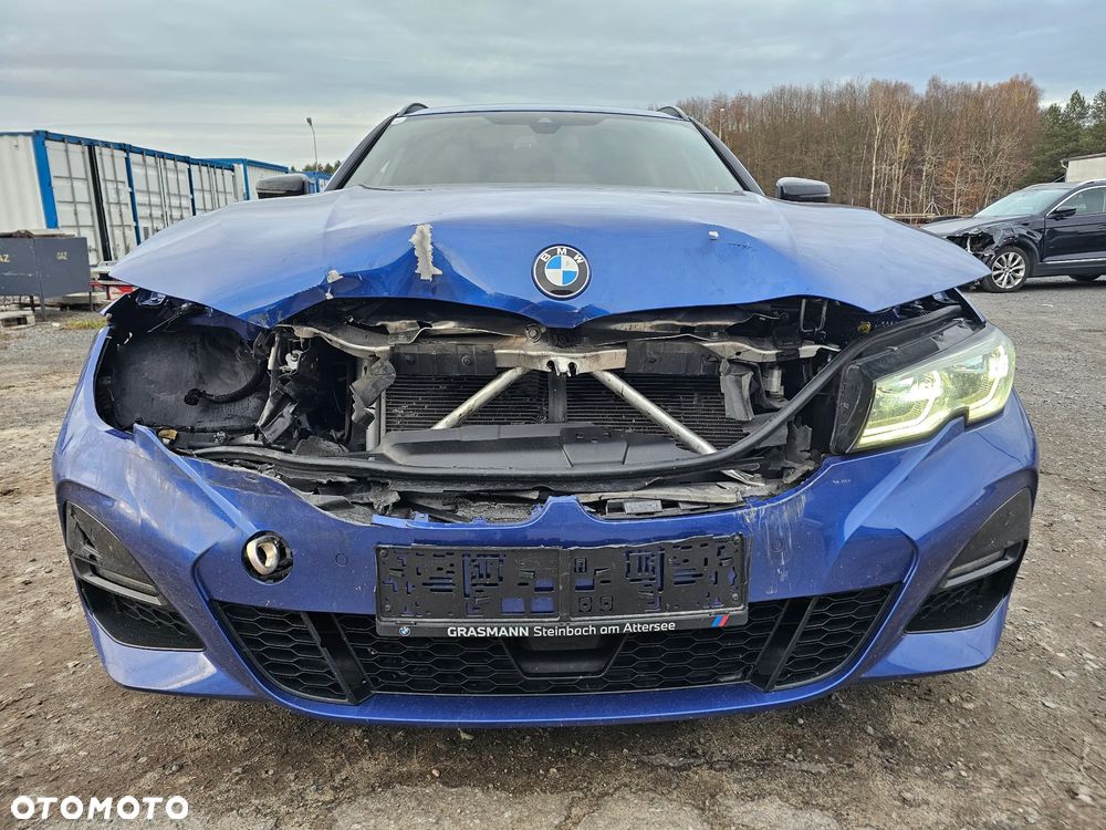 BMW Seria 3 320d xDrive Edition M Sport Shadow - 4