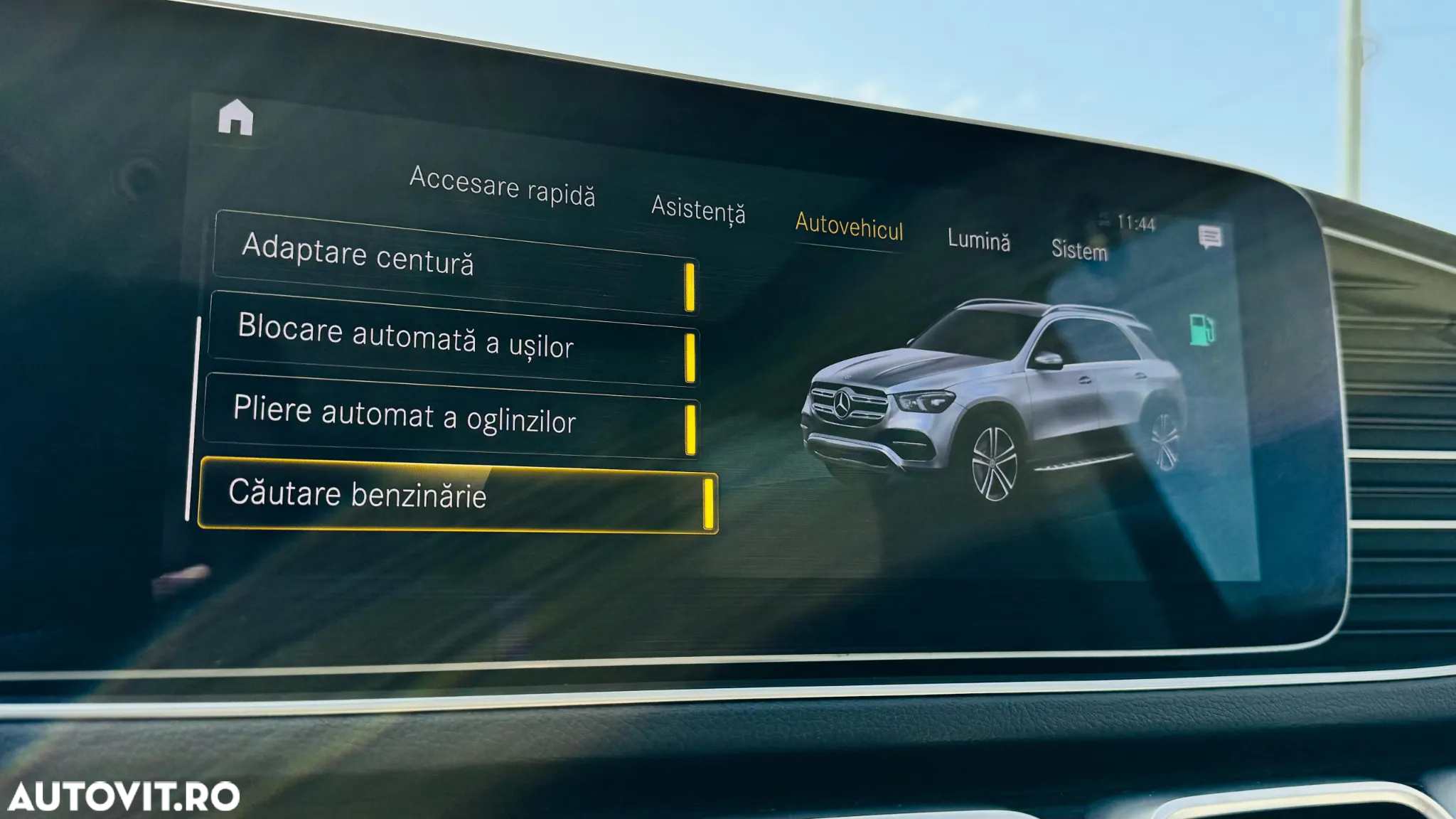 Mercedes-Benz GLE 300 d 4Matic 9G-TRONIC AMG Line - 17