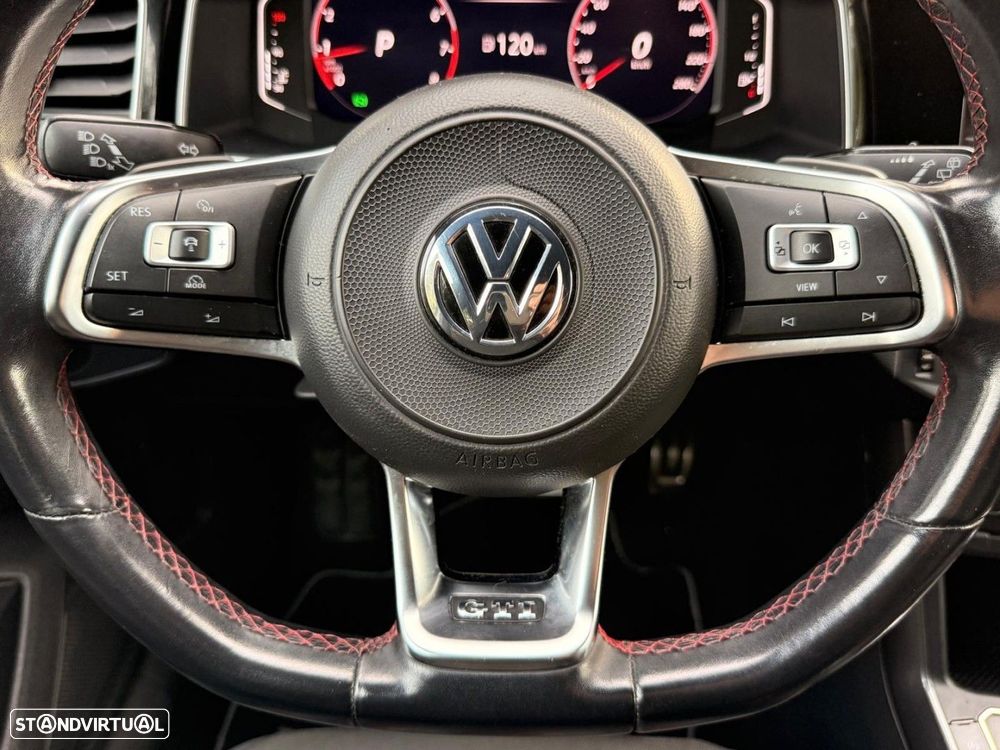 VW Polo 2.0 TSI DSG GTI - 20
