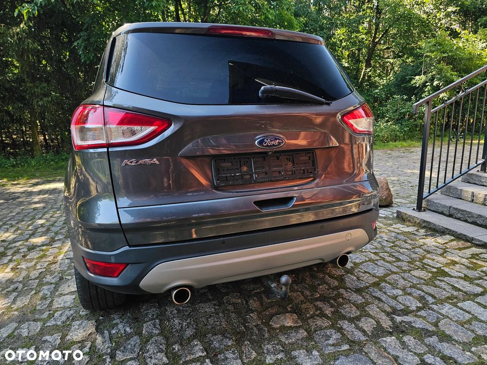 Ford Kuga 2.0 TDCi 4x4 Titanium - 9