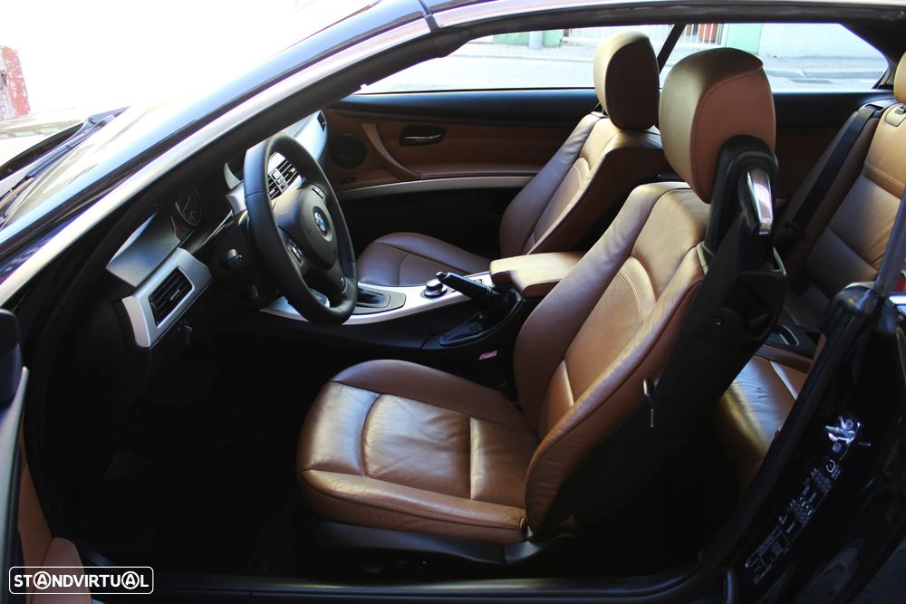 BMW 330 i Auto - 7