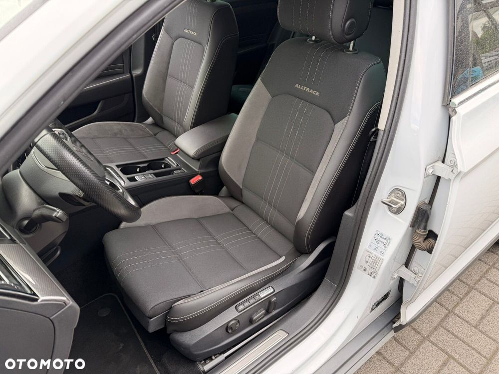 Volkswagen Passat Alltrack 2.0 TDI 4Mot DSG - 12