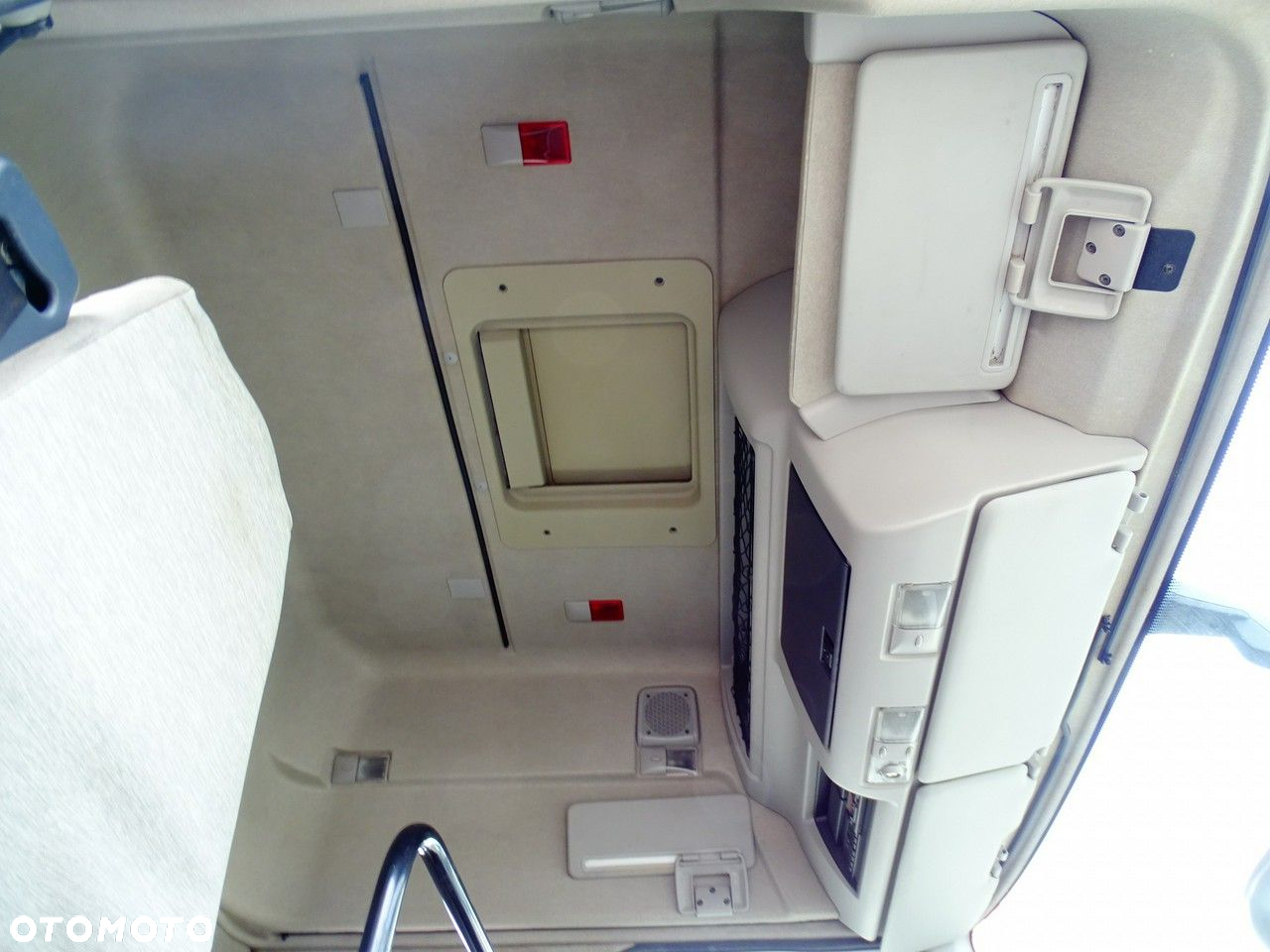 Renault PREMIUM 320 DXI Kabina 6 Osobowa Firanka Plandeka Sprowadzony - 23