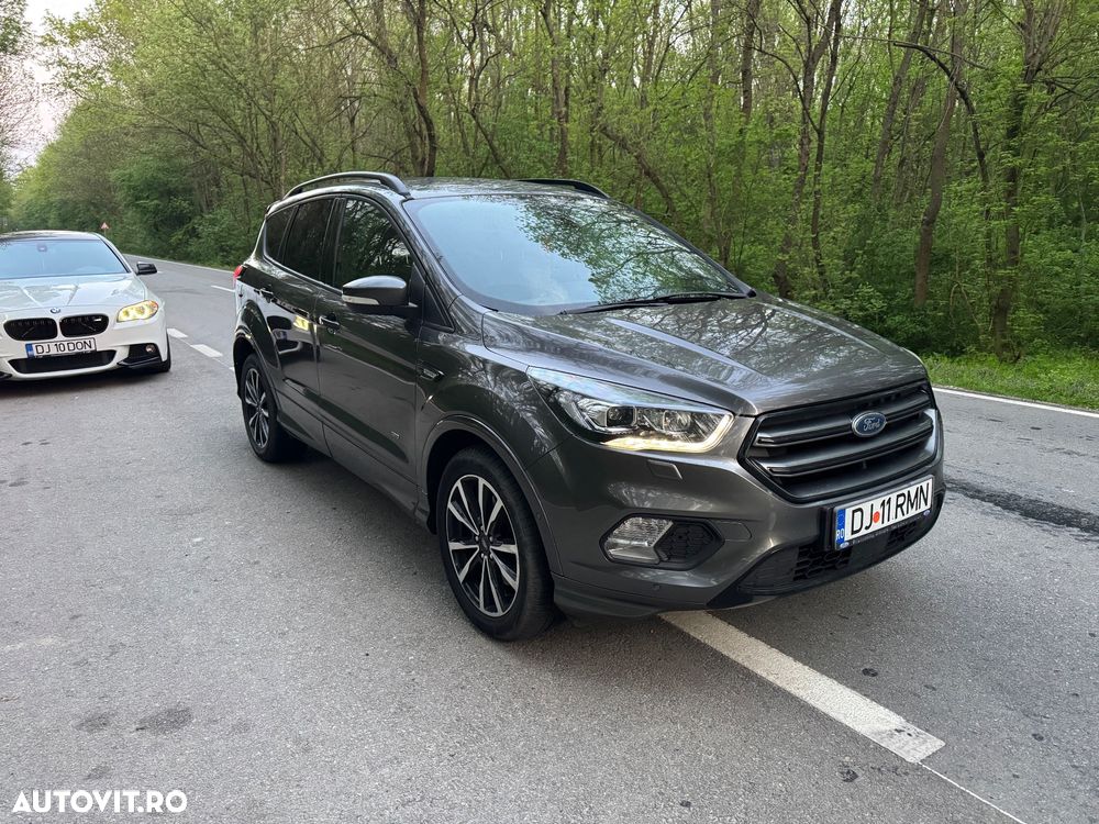 Ford Kuga 2.0 TDCi 4WD Powershift ST-Line - 2