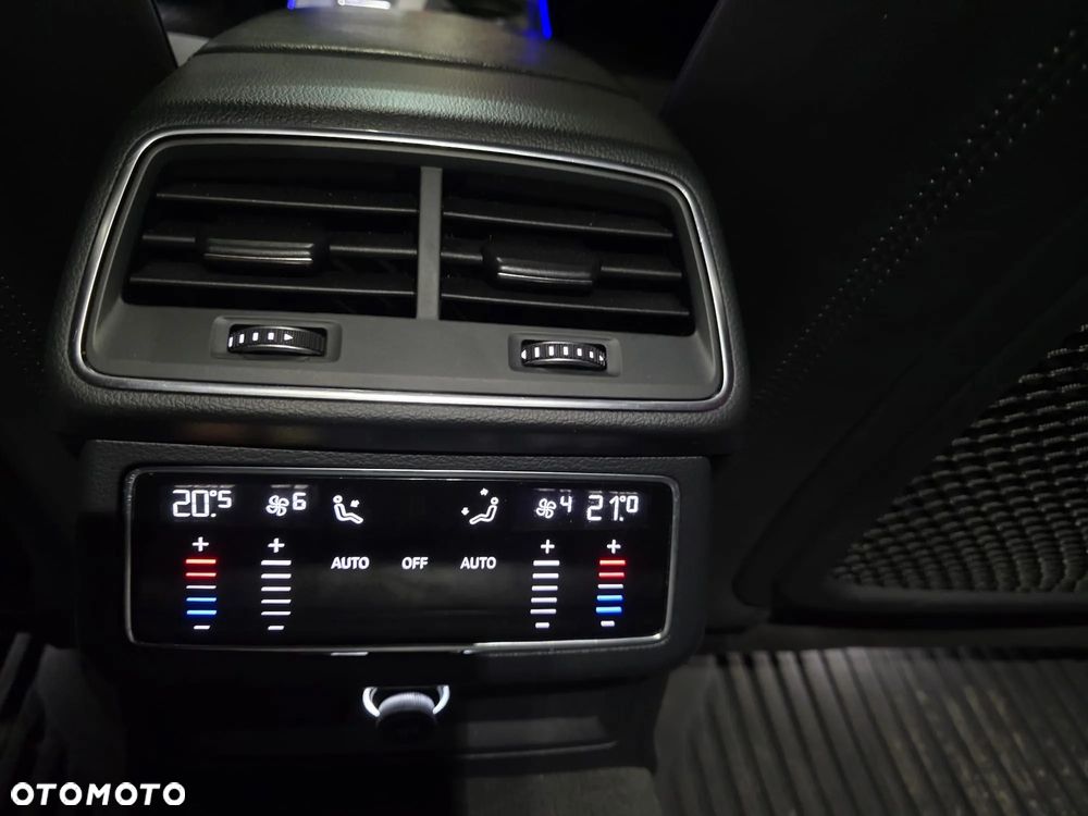 Audi A6 Avant 2.0 TDI ultra S tronic - 27