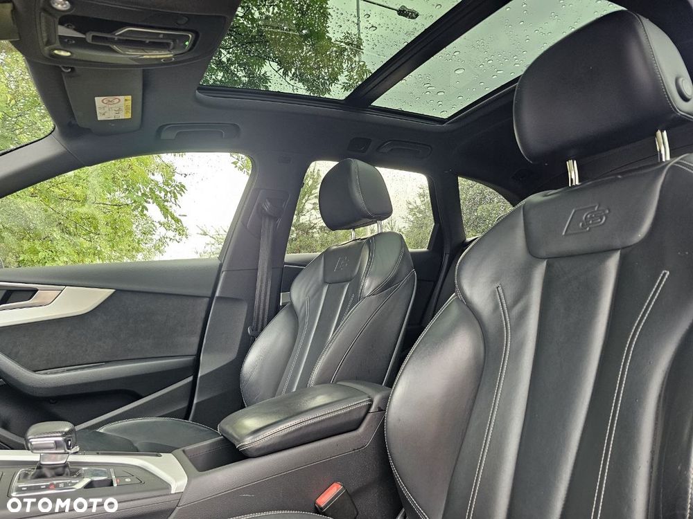 Audi A4 Avant 2.0 TDI Quattro S tronic - 17