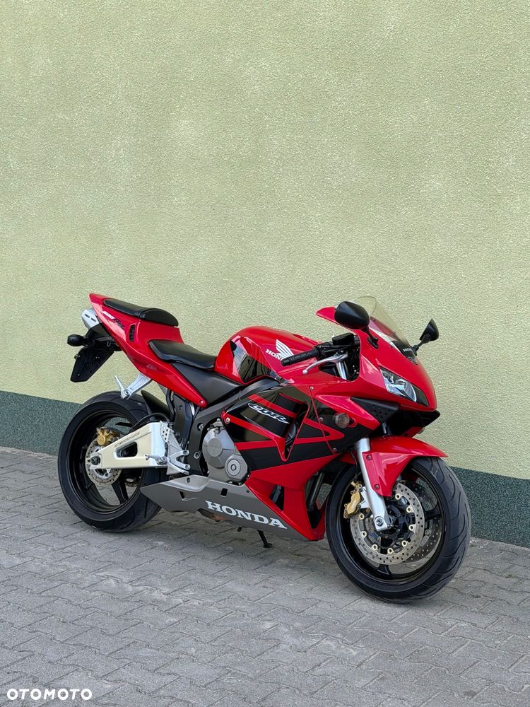 Honda CBR - 1
