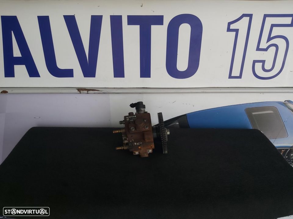 Bomba Injectora/Bomba Alta Pressão  Renault Master Trafic 2.5Dci  Ref: 8200503230  (não tem válvula) - 1