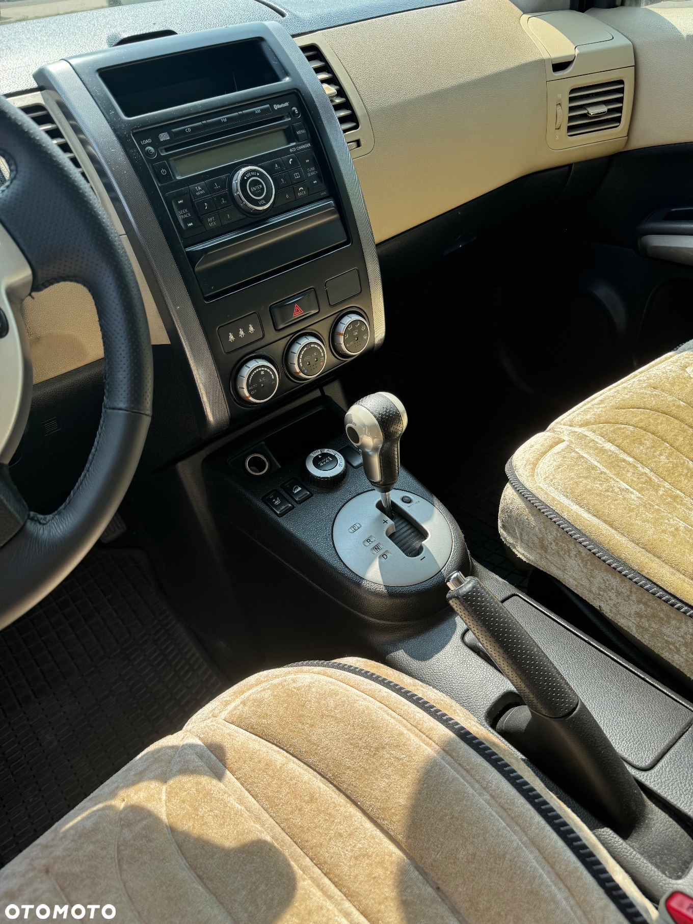 Nissan X-Trail 2.0 dCi LE - 28