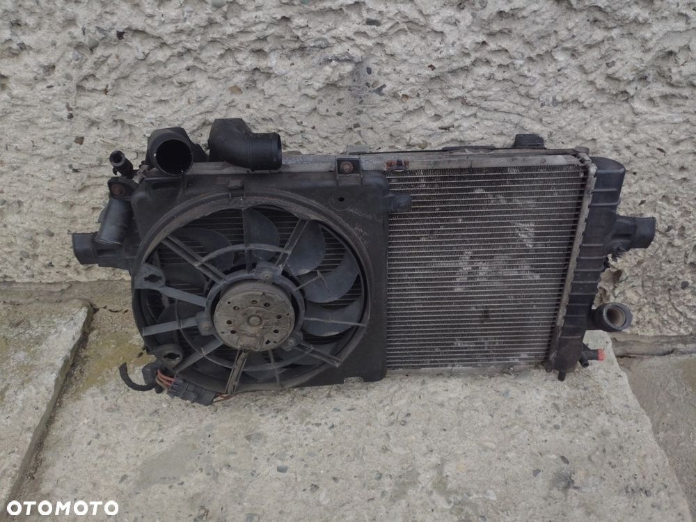 CHŁODNICA INTERCOOLER 1.7 1.9 CDTI OPEL ASTRA H III - 3