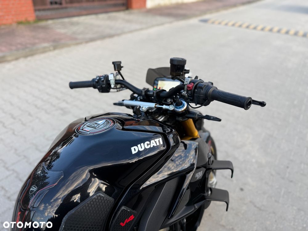 Ducati Streetfighter V4 - 9