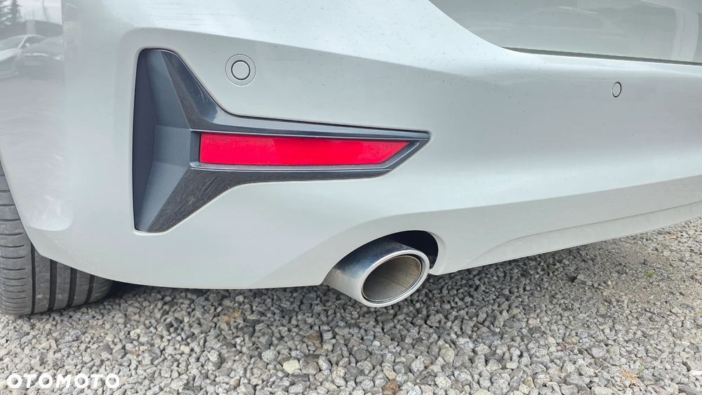 BMW Seria 3 318d - 30